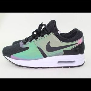 Nike air max zero gs.